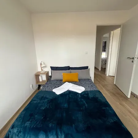 Holiday home Paisible Duplex 6 Personnes Gujan-Mestras